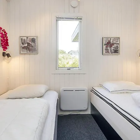 Dom wakacyjny Seaside Charm In Rindby