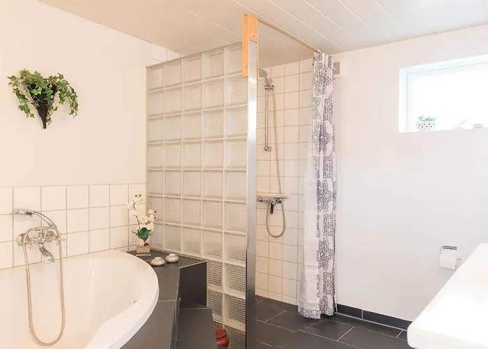 Seaside Charm In Rindby Fanø