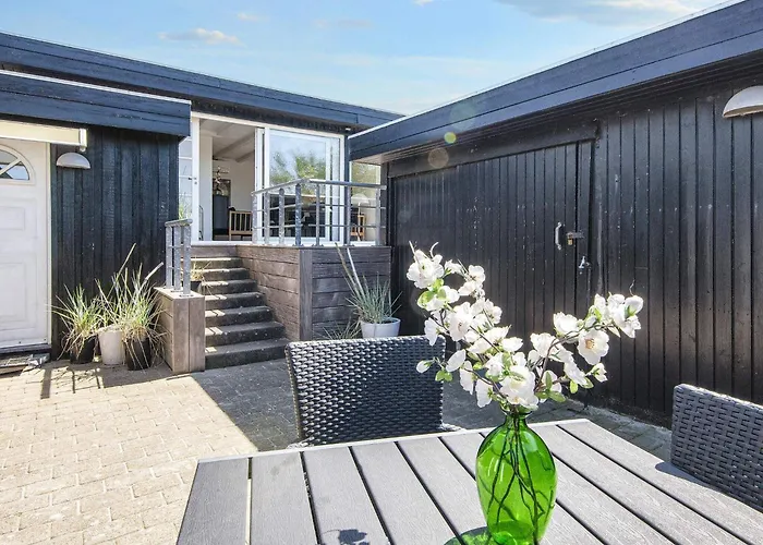 Seaside Charm In Rindby Σπίτι διακοπών